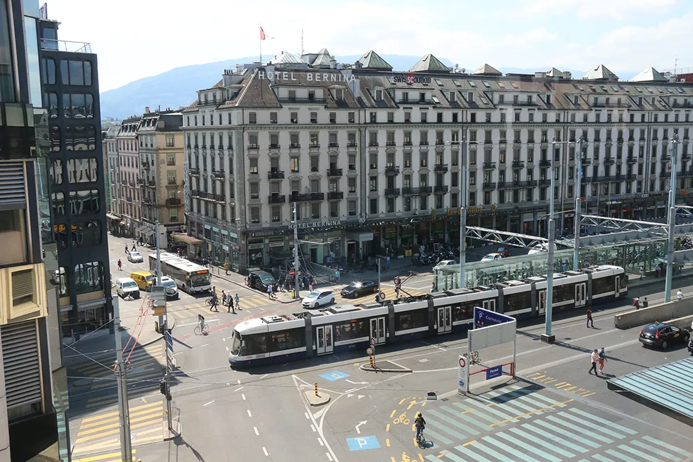 Place de Cornavin, Eye Designer, Brow Lamination